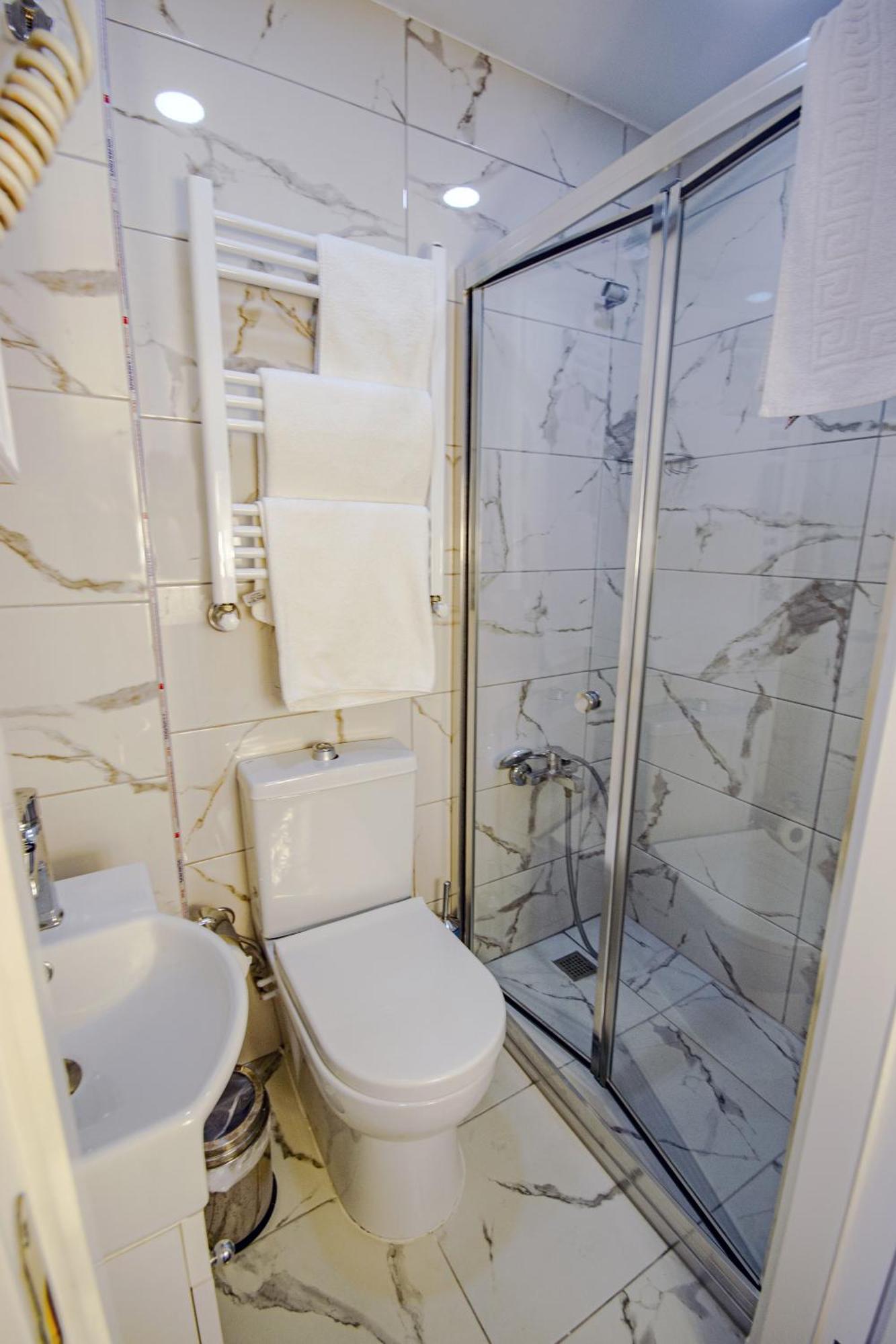 Iq Hotel Beyoglu Istanbul Exteriör bild